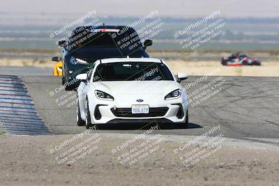 media/Sep-15-2024-Speed Ventures (Sun) [[7a54f7ed2f]]/Yellow Group/Session 1 (Outside Grapevine)/
